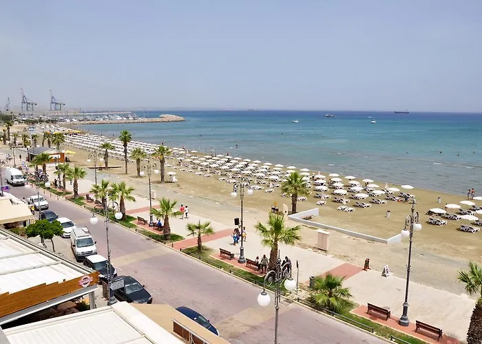 Lägenhetshotell Zodiac Larnaca