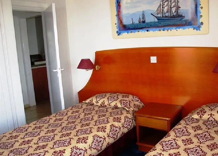 Lägenhetshotell Zodiac Larnaca