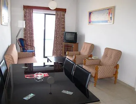Zodiac Hotel apartamentowy Larnaca