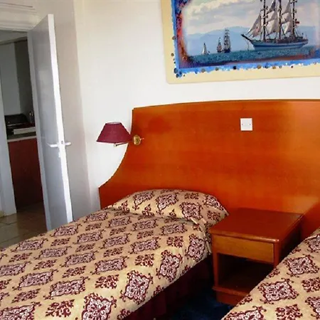 Hotel apartamentowy Zodiac Larnaca