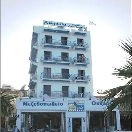 زودياك أبارتمنتس 4* لارنكا