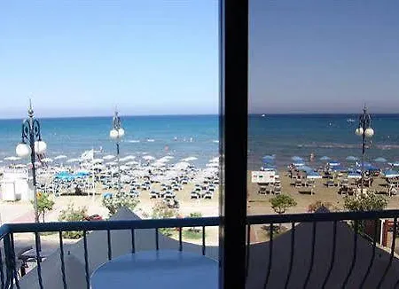 Hotel apartamentowy Zodiac Larnaca
