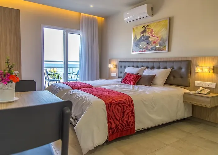 Hotel apartamentowy Zodiac Larnaca